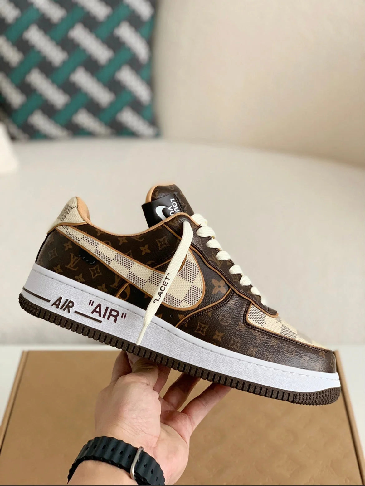 AIR FORCE 1 x LOUIS VUITTON