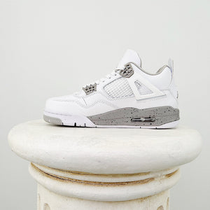 AIR JORDAN 4