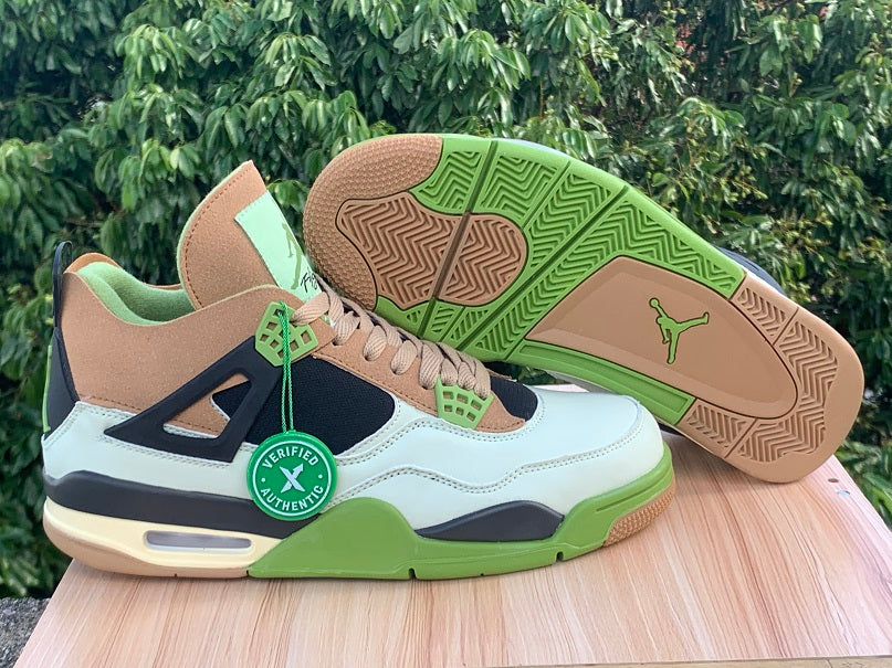AIR JORDAN 4