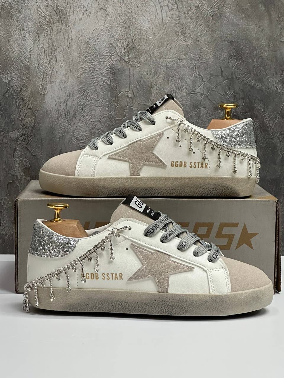 GOLDEN GOOSE