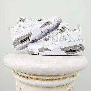 AIR JORDAN 4