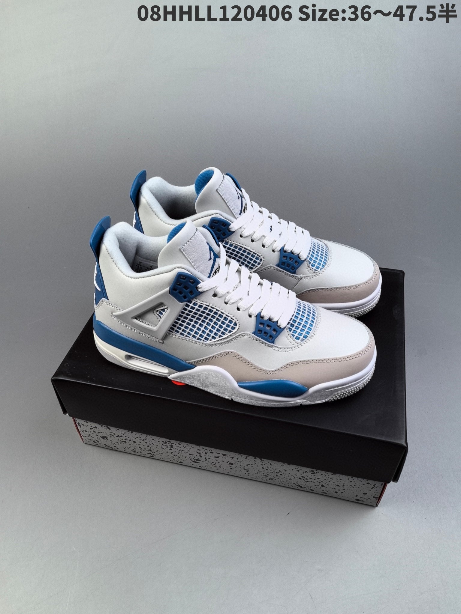 AIR JORDAN 4