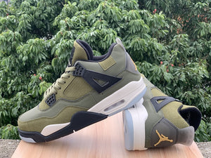 AIR JORDAN 4