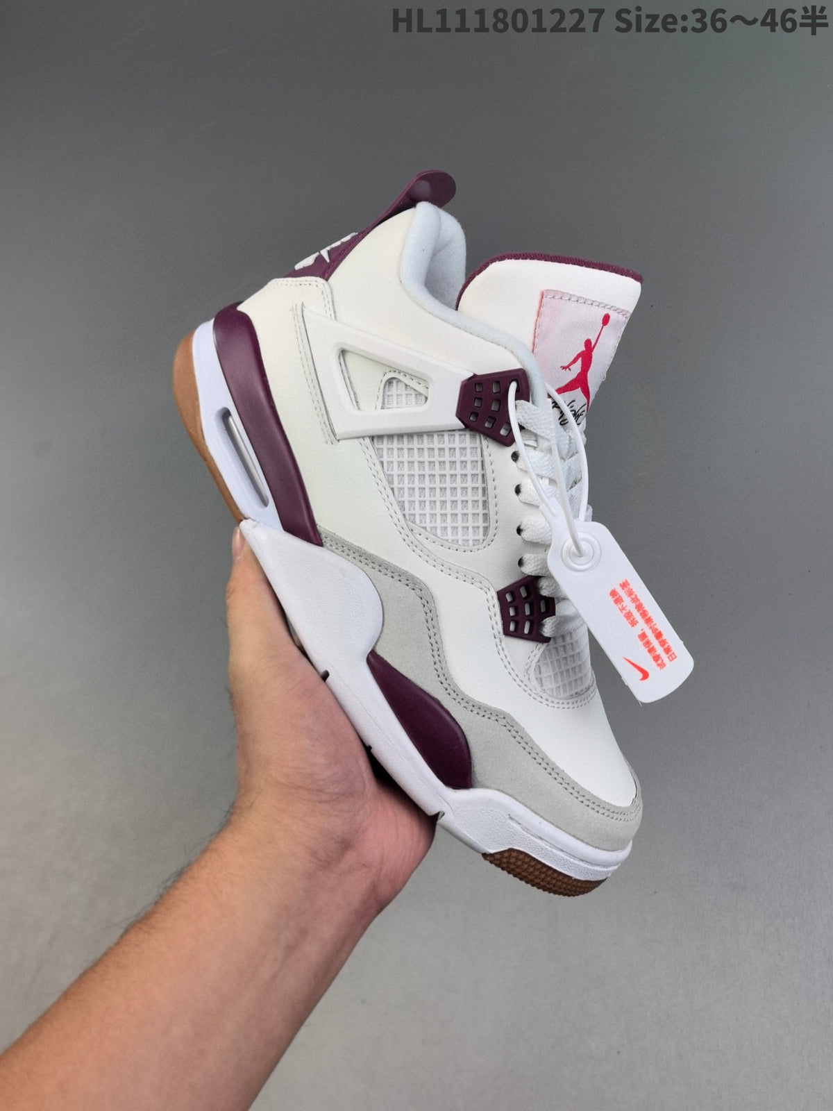 AIR JORDAN 4