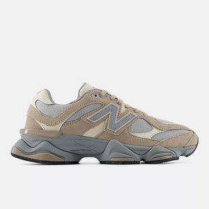 SNEAKERS BALENCIAGA 9060